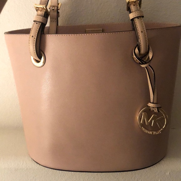 Michael Kors Handbags - Blush Michael kors tote